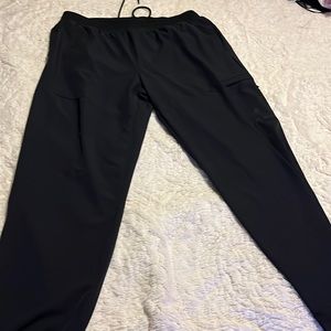 Apana woman’s black joggers, size XL drawstring, zip pocket